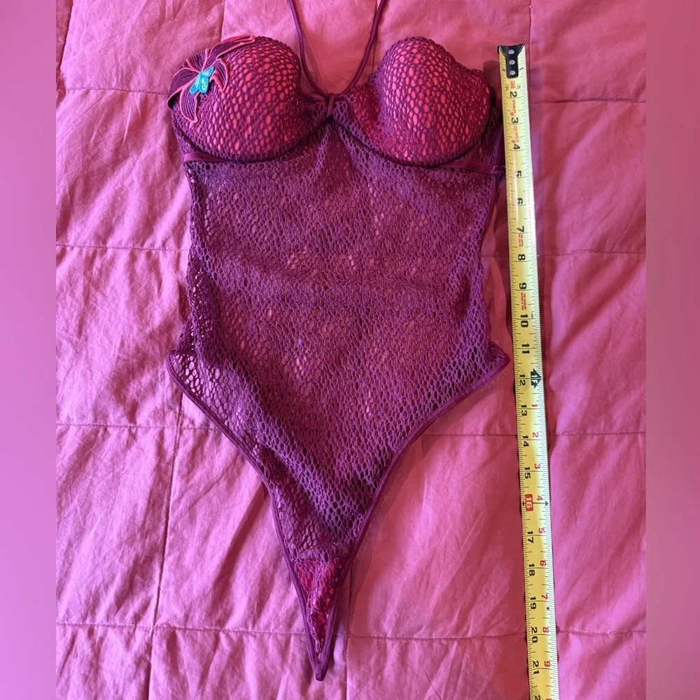 RARE VS, Open back Maroon Mesh Bandeau Bodysuit w/ Tropical Flower Detail - Picture 6 of 10
